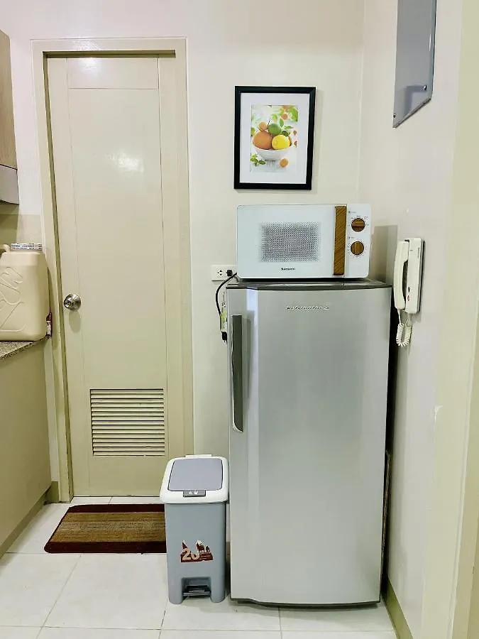 Relaxing 2-Bed Apartment In Mandaluyong Manila Philippines