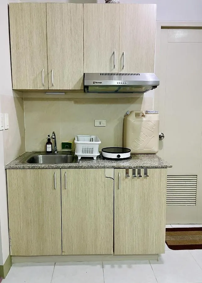 Relaxing 2-Bed Apartment In Mandaluyong Manila